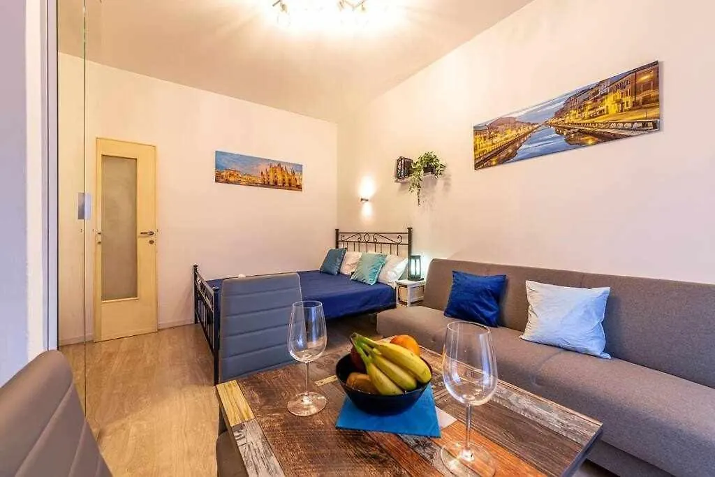 Apartment San Siro A 5 Minuti Casetta Dietro Allo Stadio Milan
